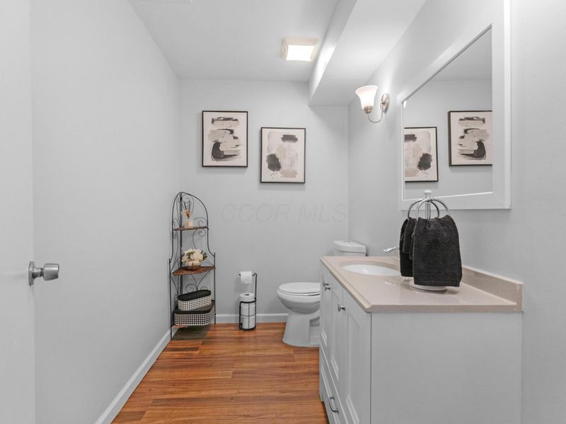 2049 Willow Glen Lane, Unit B, Columbus, OH 43229 Photo 30