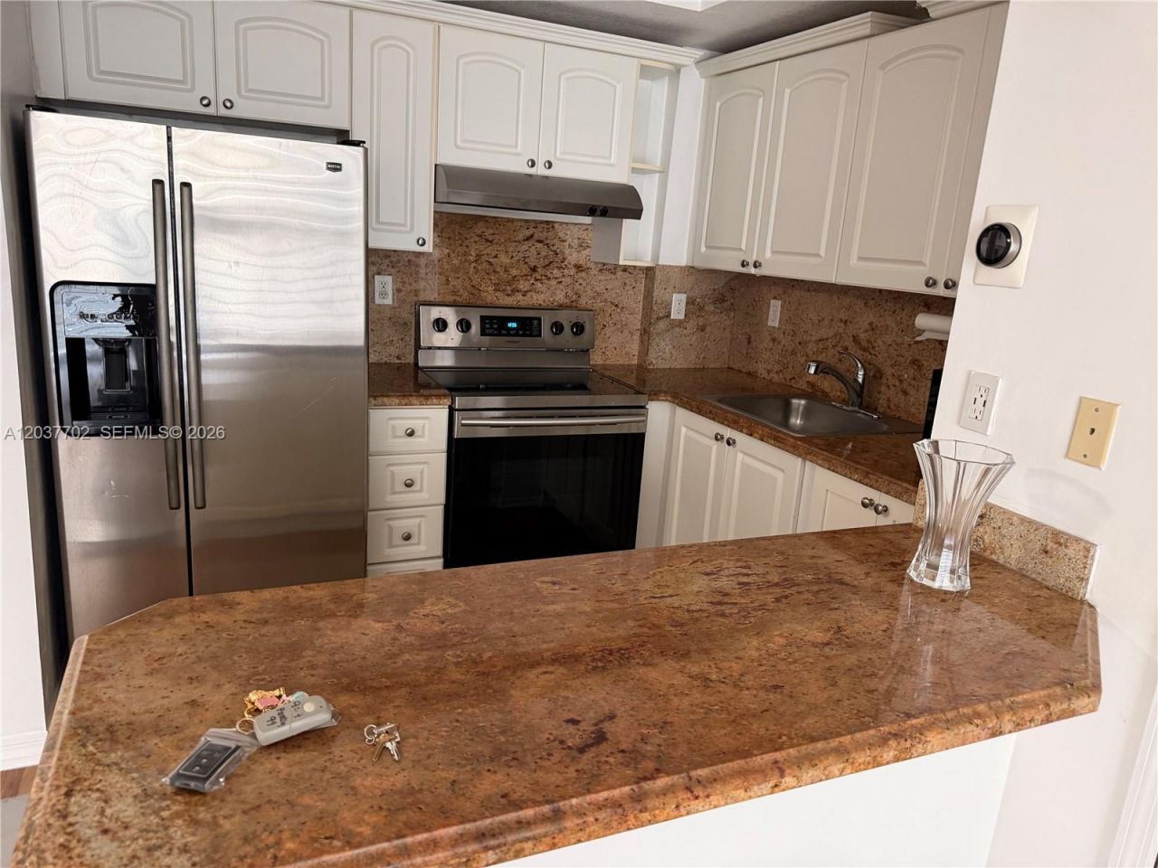 3500 Coral Way, Unit 907, Miami, FL 33145 Photo