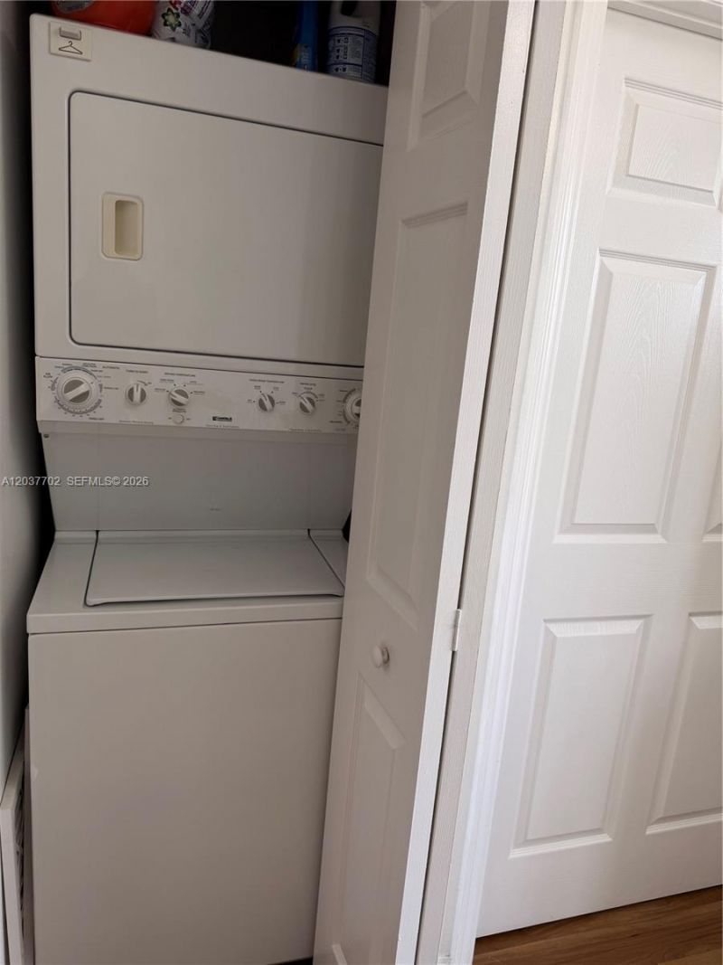 3500 Coral Way, Unit 907, Miami, FL 33145 Photo