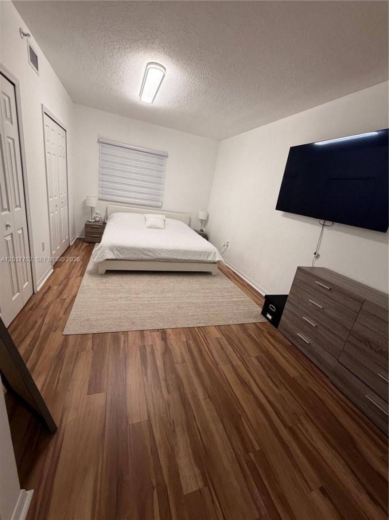 3500 Coral Way, Unit 907, Miami, FL 33145 Photo