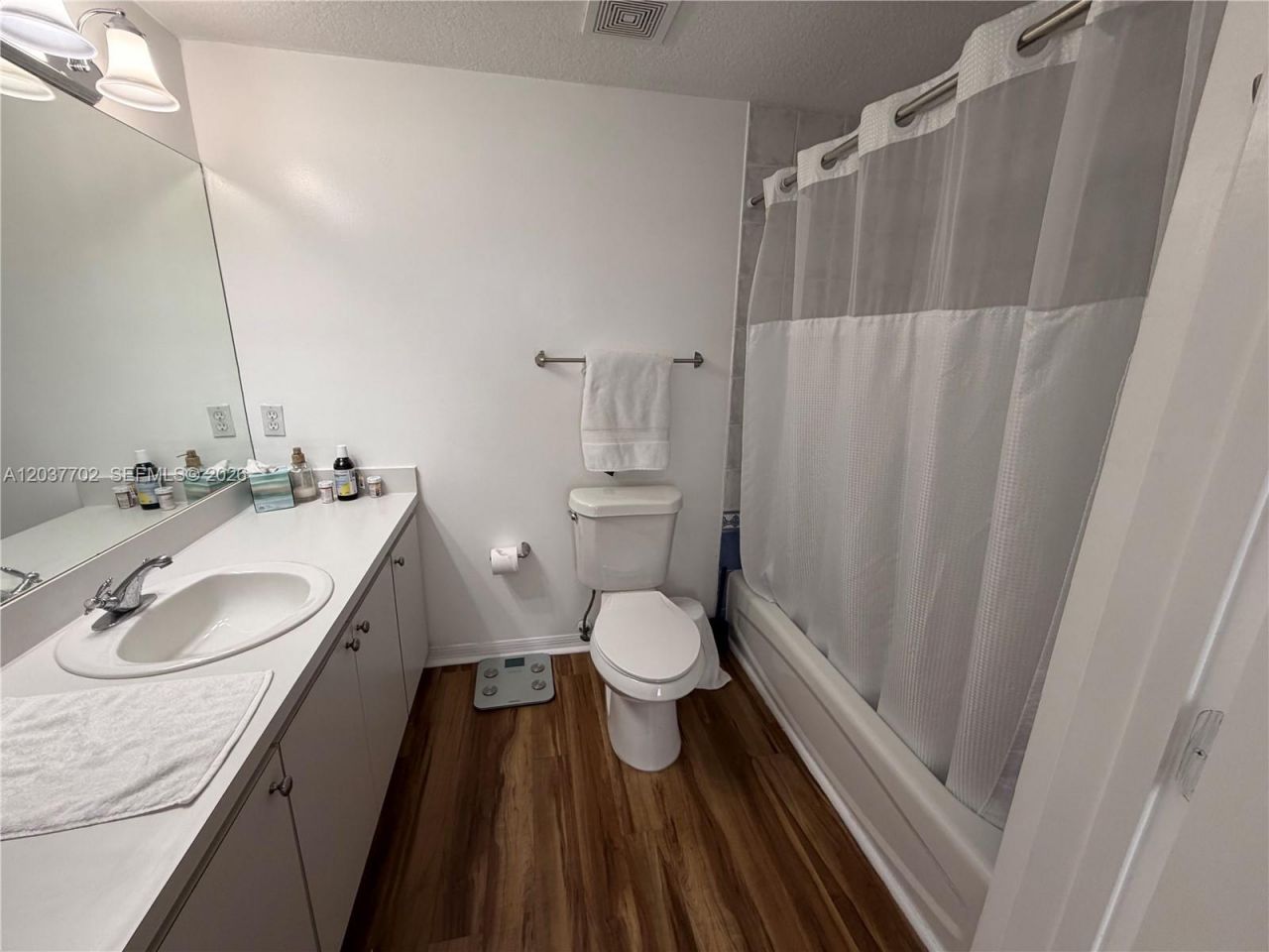 3500 Coral Way, Unit 907, Miami, FL 33145 Photo