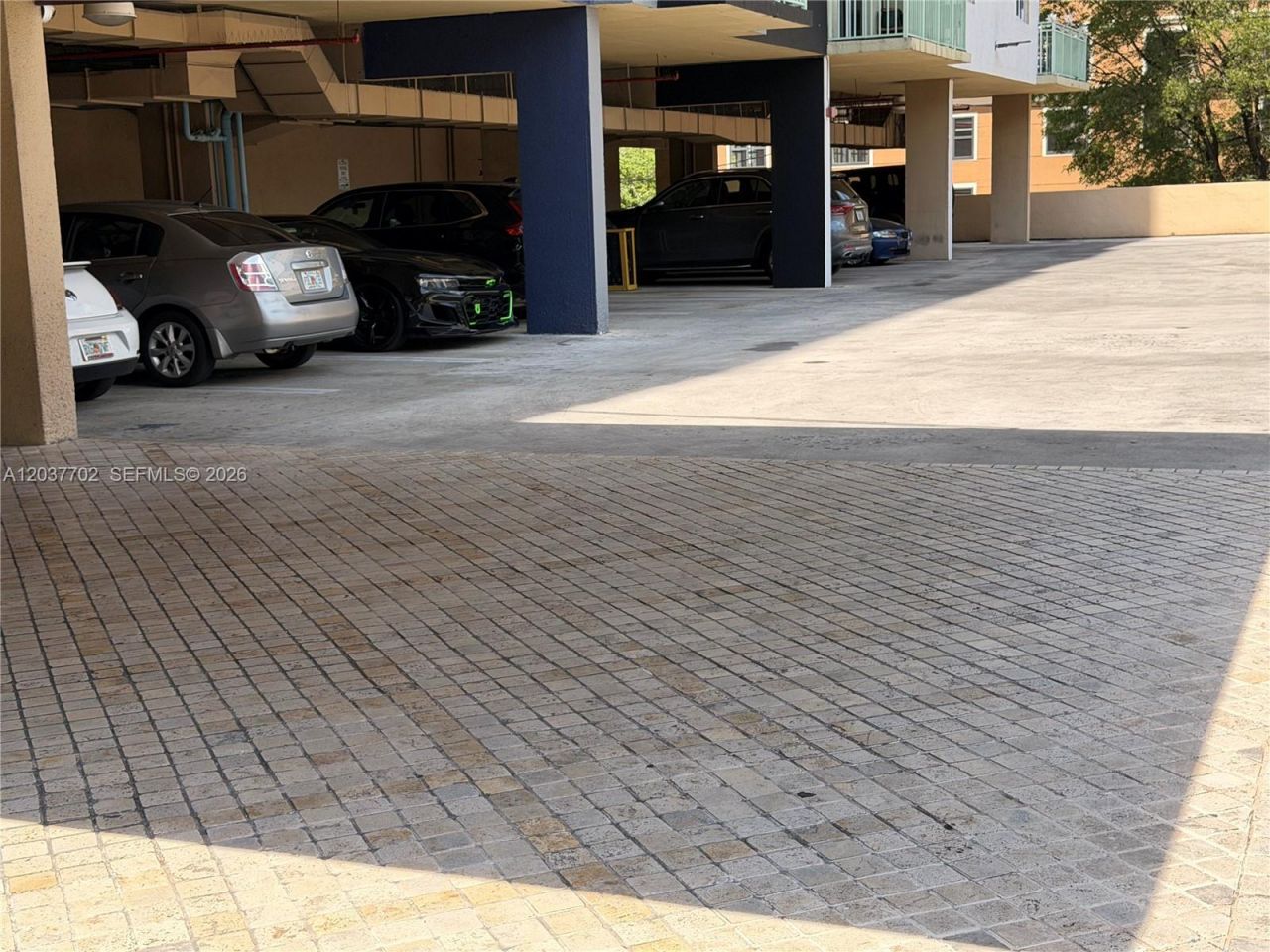 3500 Coral Way, Unit 907, Miami, FL 33145 Photo
