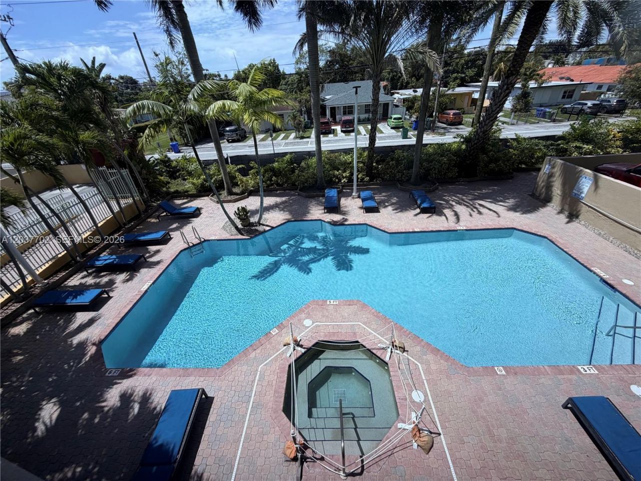 3500 Coral Way, Unit 907, Miami, FL 33145 Photo