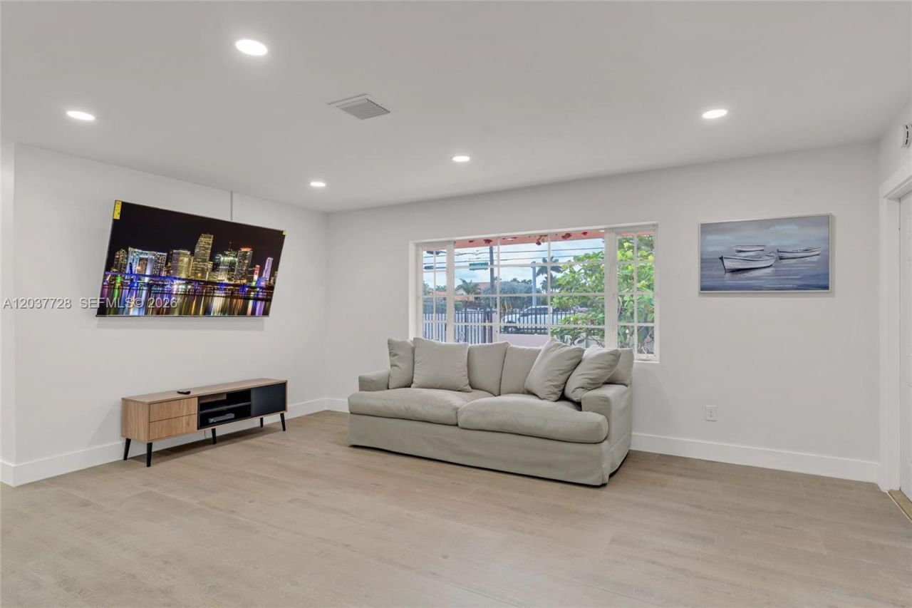 3325 SW 127th Ave , Unit 1, Miami, FL 33175 Photo