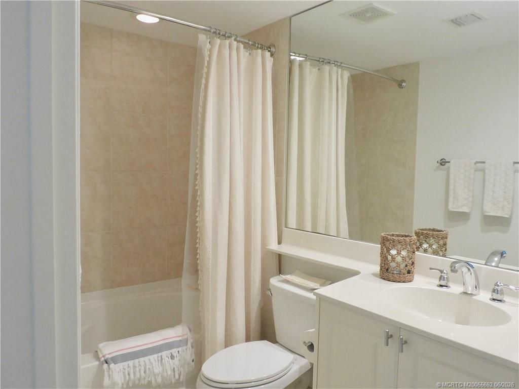 815 NW Flagler Avenue, Unit 302, Stuart, FL 34994 Photo