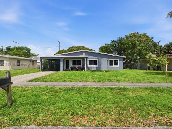 3821 NW 4th Pl , Lauderhill, FL 33311
