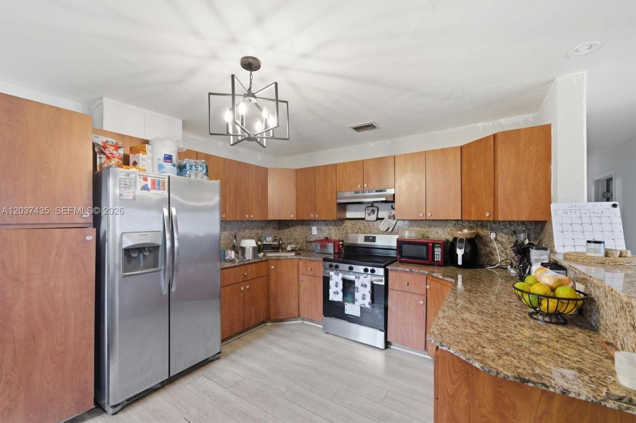 3821 NW 4th Pl, Lauderhill, FL 33311 Photo