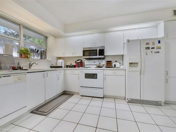 2622 SE 19th Ct , Unit 207-B, Homestead, FL 33035