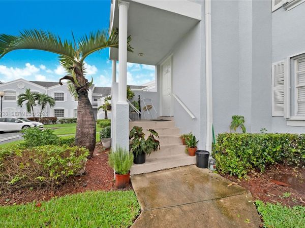 2622 SE 19th Ct , Unit 207-B, Homestead, FL 33035