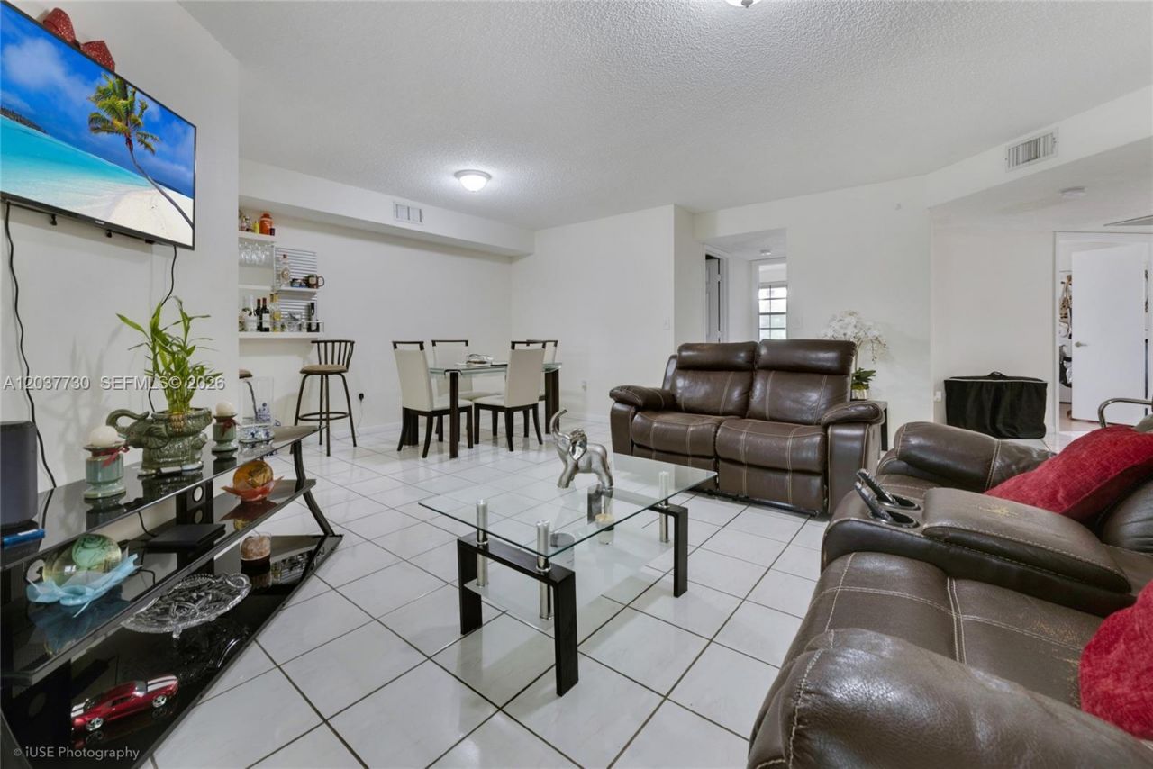 2622 SE 19th Ct , Unit 207-B, Homestead, FL 33035 Photo