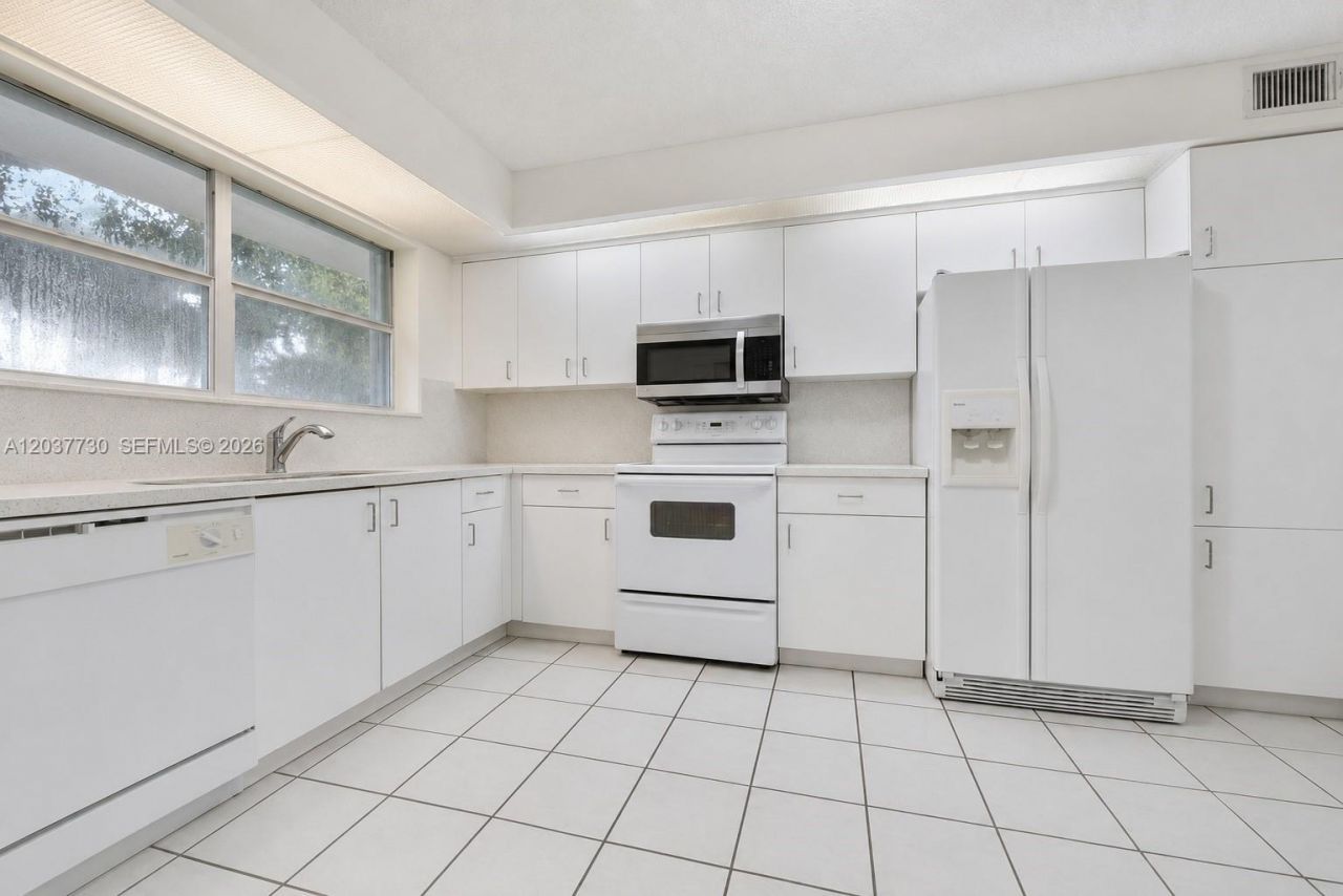 2622 SE 19th Ct, Unit 207-B, Homestead, FL 33035 Photo