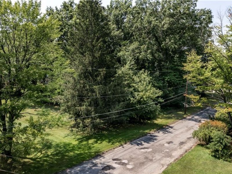 S Meridian Road, Youngstown, OH 44511 Photo 3