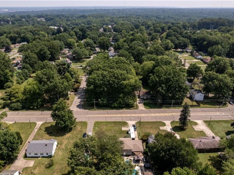 S Meridian Road, Youngstown, OH 44511 Photo 5