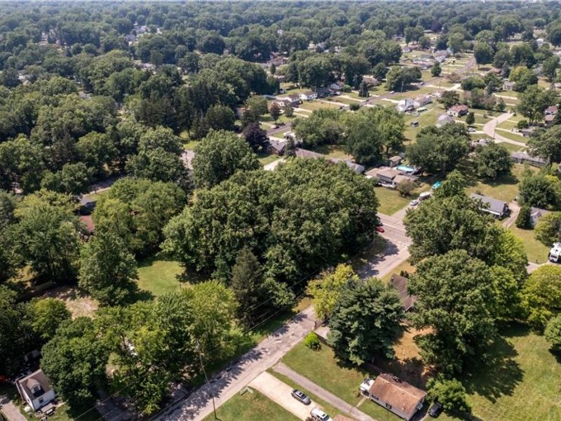 S Meridian Road, Youngstown, OH 44511 Photo 9