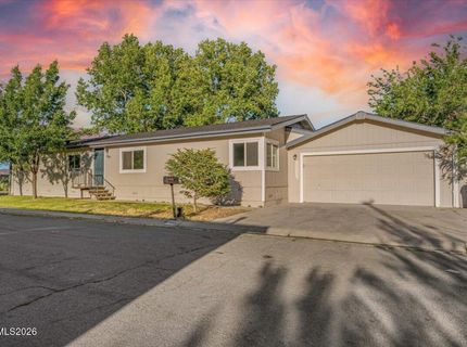 360 Ave De La Couleurs, Sparks, NV 89434 Photo