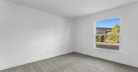 360 Ave De La Couleurs, Sparks, NV 89434 Photo