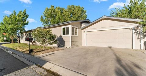 360 Ave De La Couleurs, Sparks, NV 89434 Photo