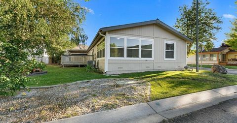 360 Ave De La Couleurs, Sparks, NV 89434 Photo