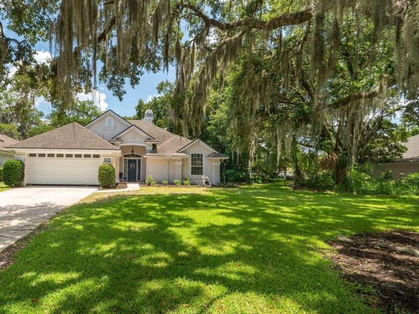 1581 STONEBRIAR Road, Green Cove Springs, FL 32043
