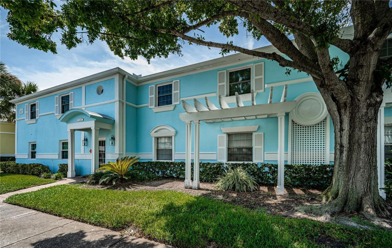 149 Seahorse Drive Se, Unit H, Saint Petersburg, FL 33705 Photo