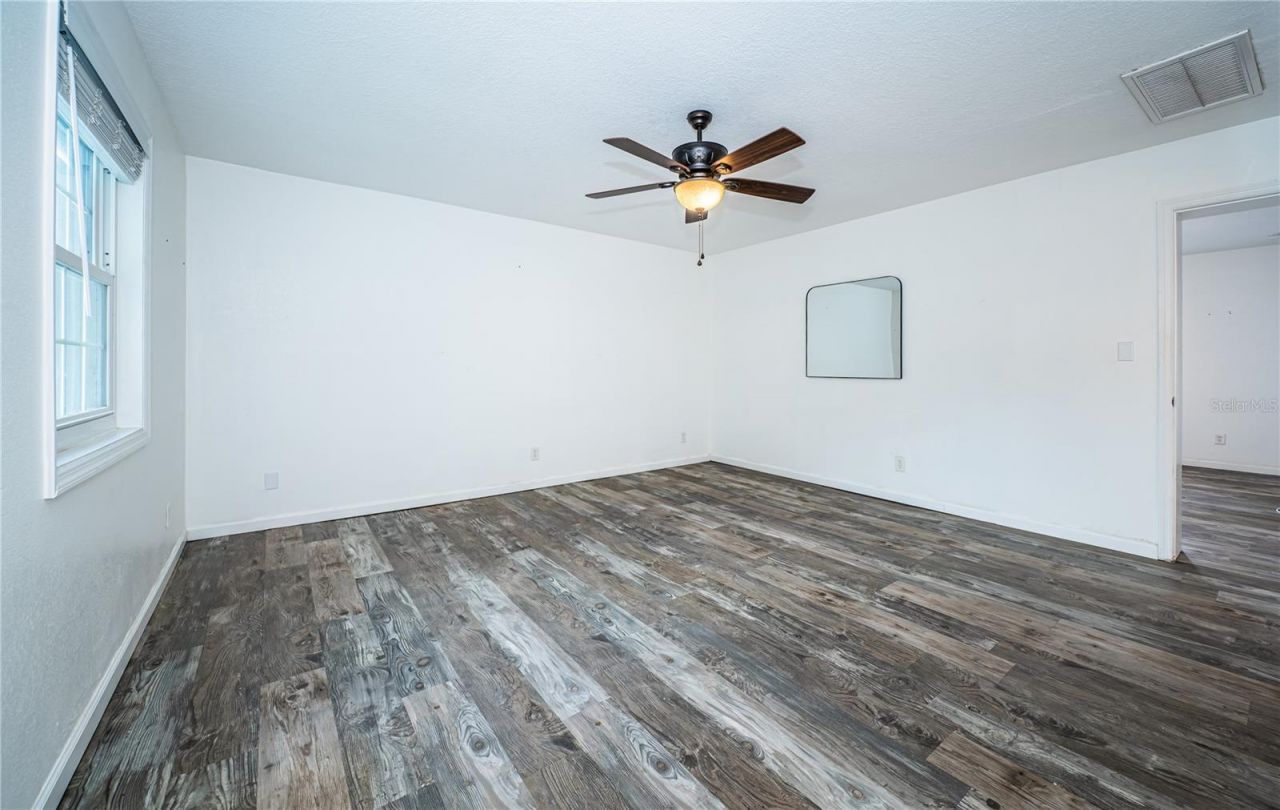 149 Seahorse Drive Se, Unit H, Saint Petersburg, FL 33705 Photo