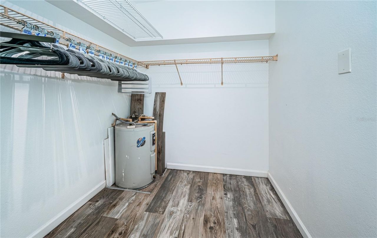 149 Seahorse Drive Se, Unit H, Saint Petersburg, FL 33705 Photo