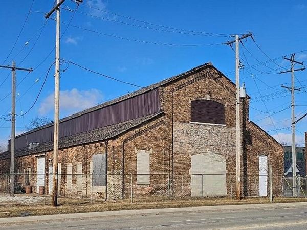 2300 Racine St, Mount Pleasant, WI 53403