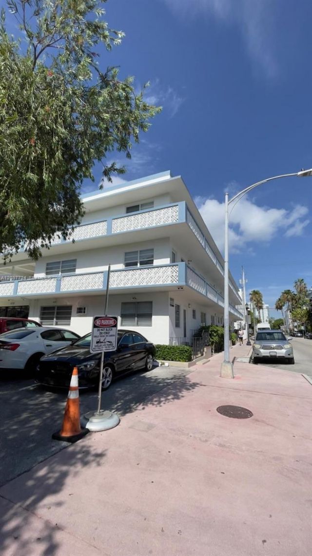 650 Pennsylvania Ave, Unit 24, Miami Beach, FL 33139 Photo