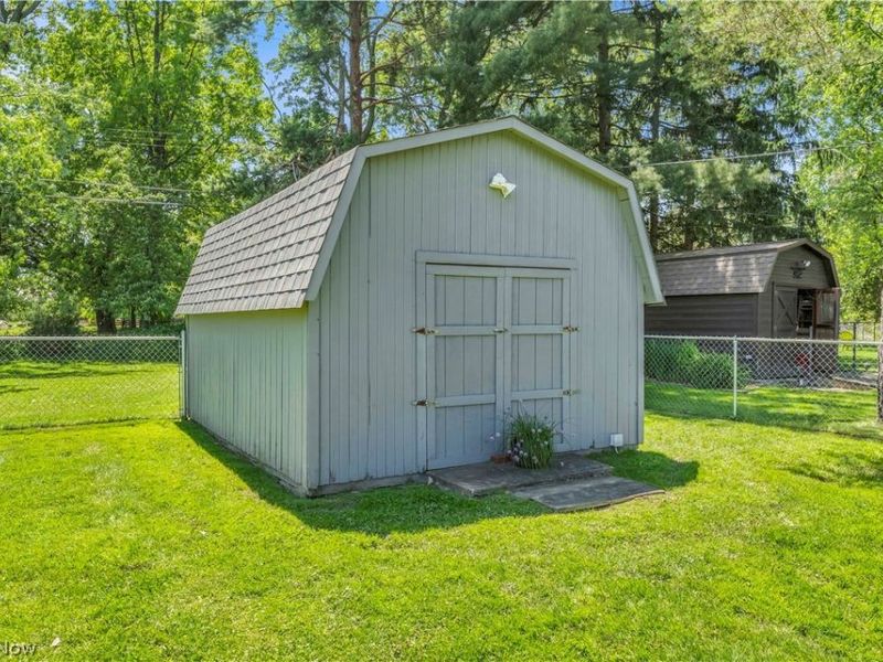 364 Cherry Lane, Seven Hills, OH 44131 Photo 39