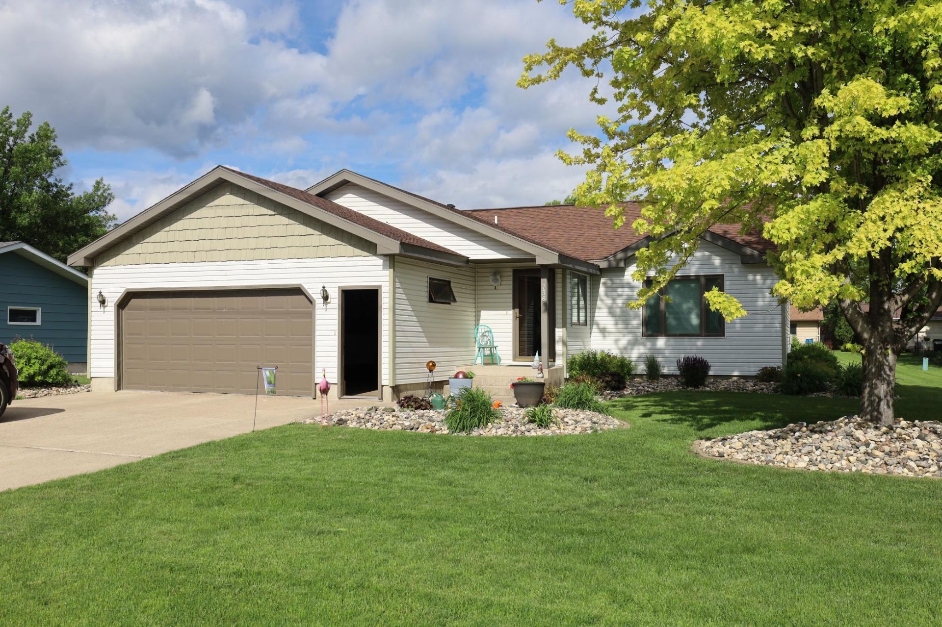 736 Main Street , Breckenridge, MN 56520 Main Photo