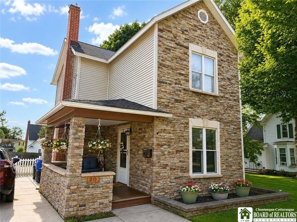 20 Hoag Avenue , Akron, NY 14001