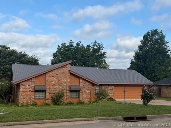 1617 S 5th , McAlester, OK 74501