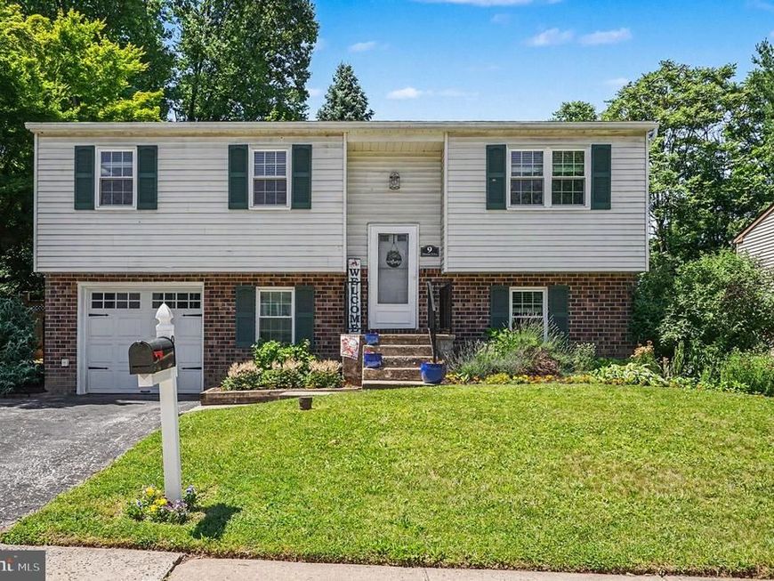 9 Dianna Drive, Phoenixville, PA 19460 Main Photo
