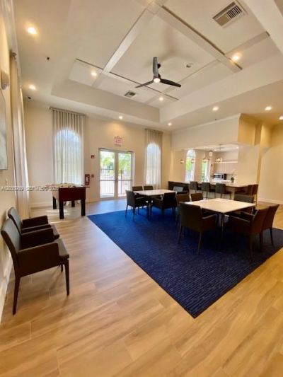 4413 W Whitewater Ave, Weston, FL 33332 Photo