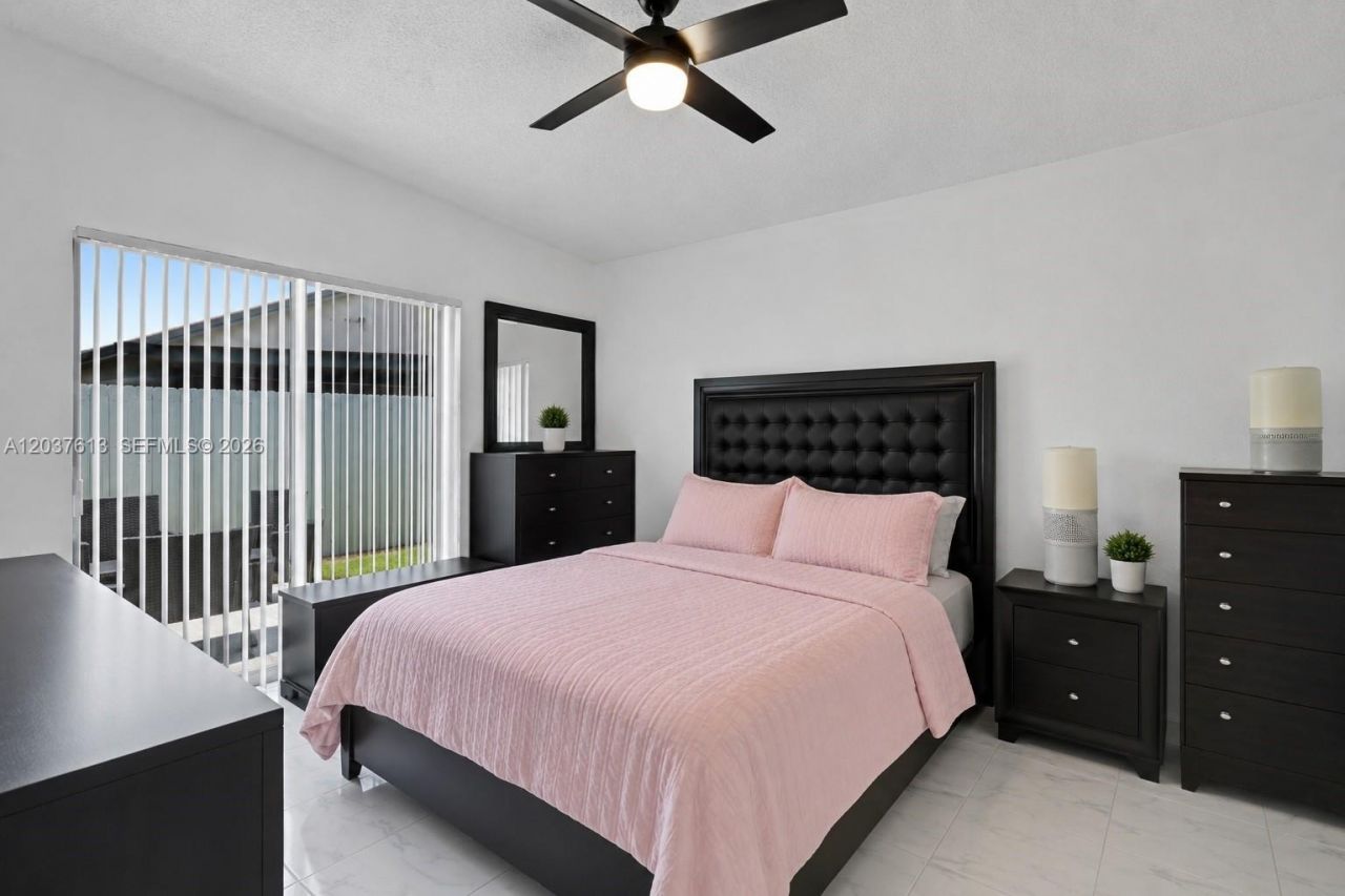 2886 W 74th Pl, Hialeah, FL 33018 Photo