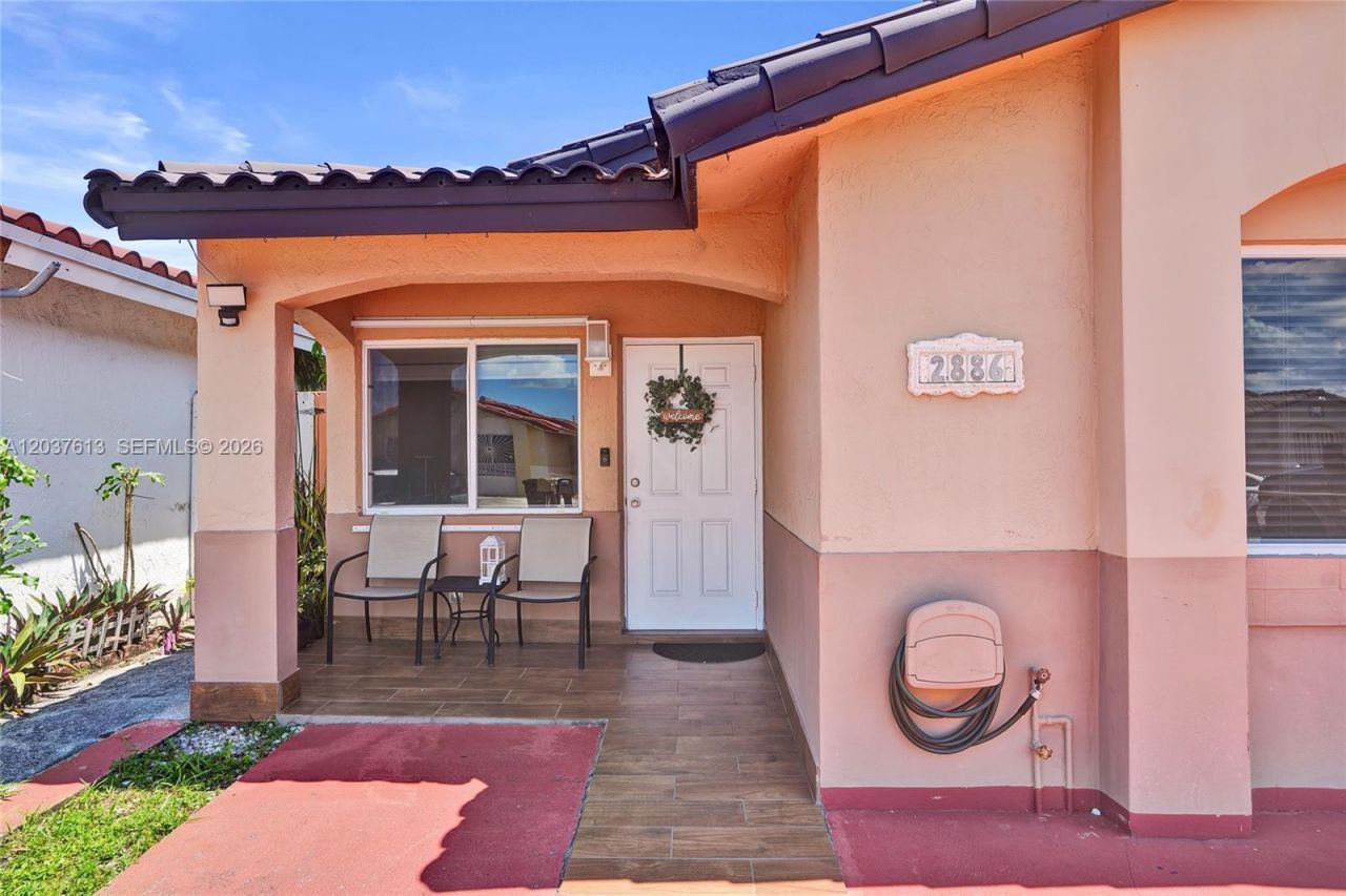 2886 W 74th Pl, Hialeah, FL 33018 Photo