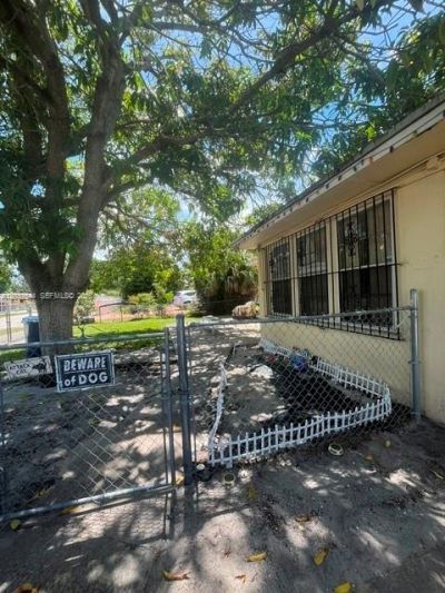 3100 NW 162nd St, Miami Gardens, FL 33054 Photo
