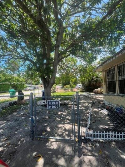 3100 NW 162nd St, Miami Gardens, FL 33054 Photo