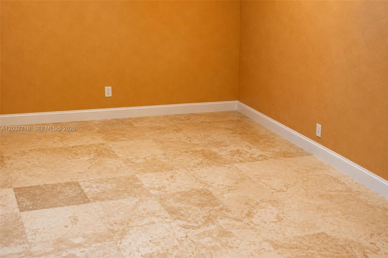 5062 NW 41st Pl, Lauderdale Lakes, FL 33319 Photo