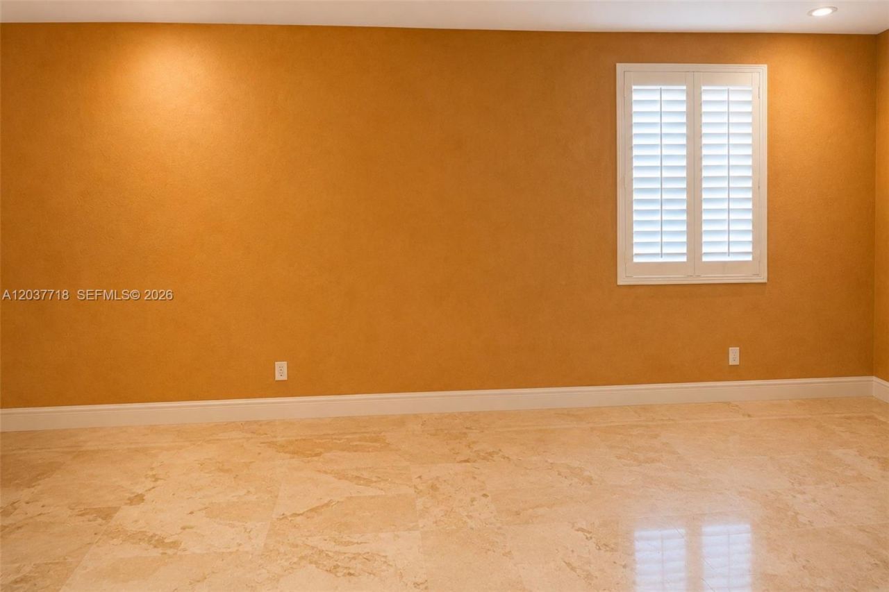 5062 NW 41st Pl, Lauderdale Lakes, FL 33319 Photo