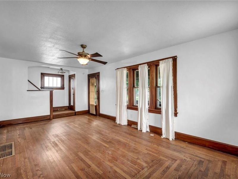 1940 E 34th Street, Lorain, OH 44055 Photo 11