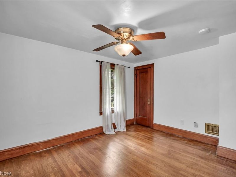 1940 E 34th Street, Lorain, OH 44055 Photo 28