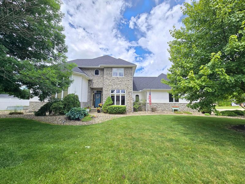 300 Wildflower Drive, Galion, OH 44833 Photo 2