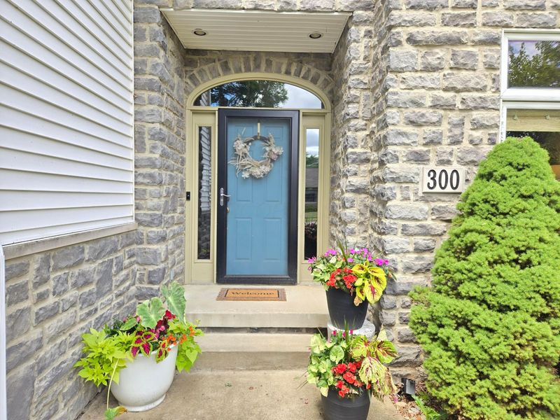 300 Wildflower Drive, Galion, OH 44833 Photo 4