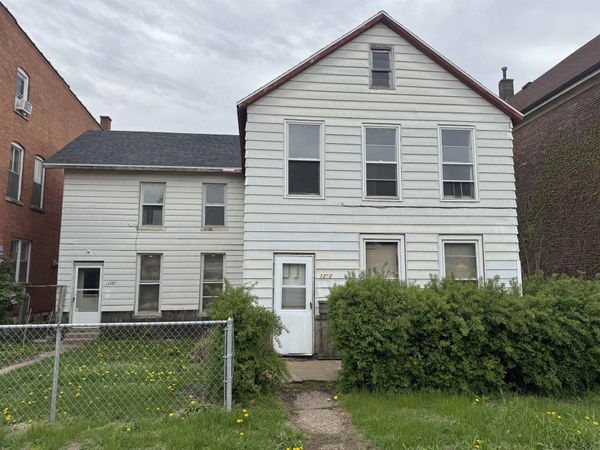 1252 White Street, Dubuque, IA 52001