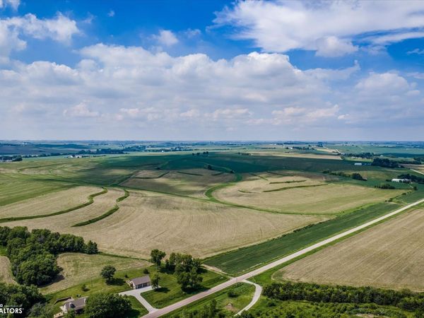 8-79-38 Center Twp., Harlan, IA 51537