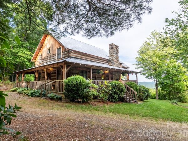 1639 Mountain Vista Drive , McGrady, NC 28649