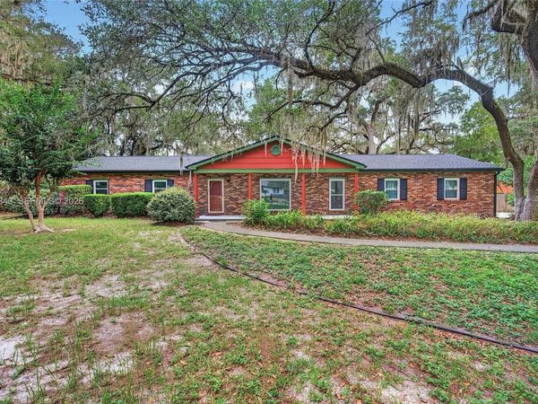 1944 SW 48th Avenue, Gainesville, FL 32609