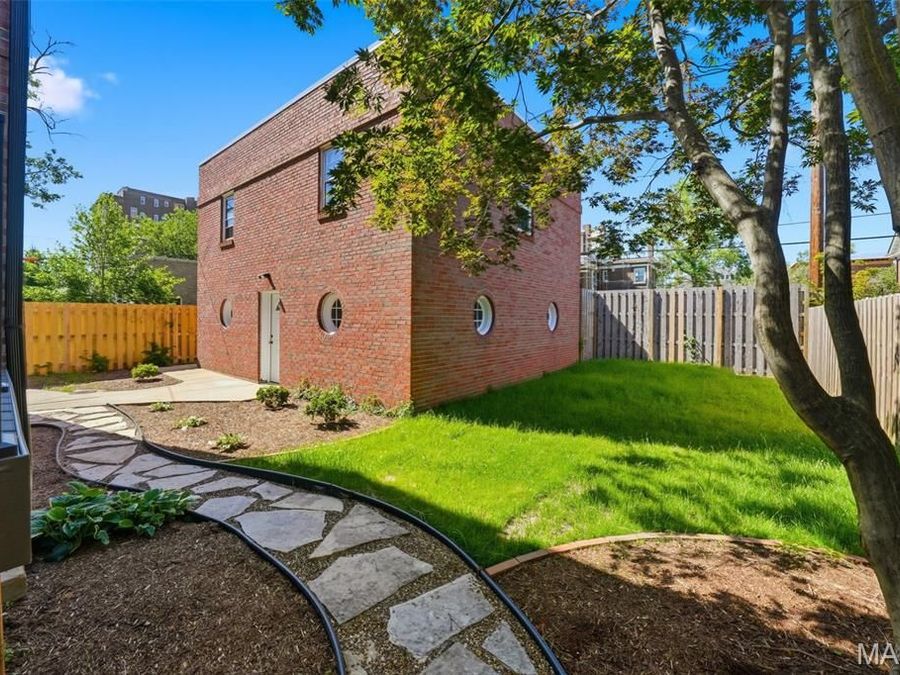 Property Image 44