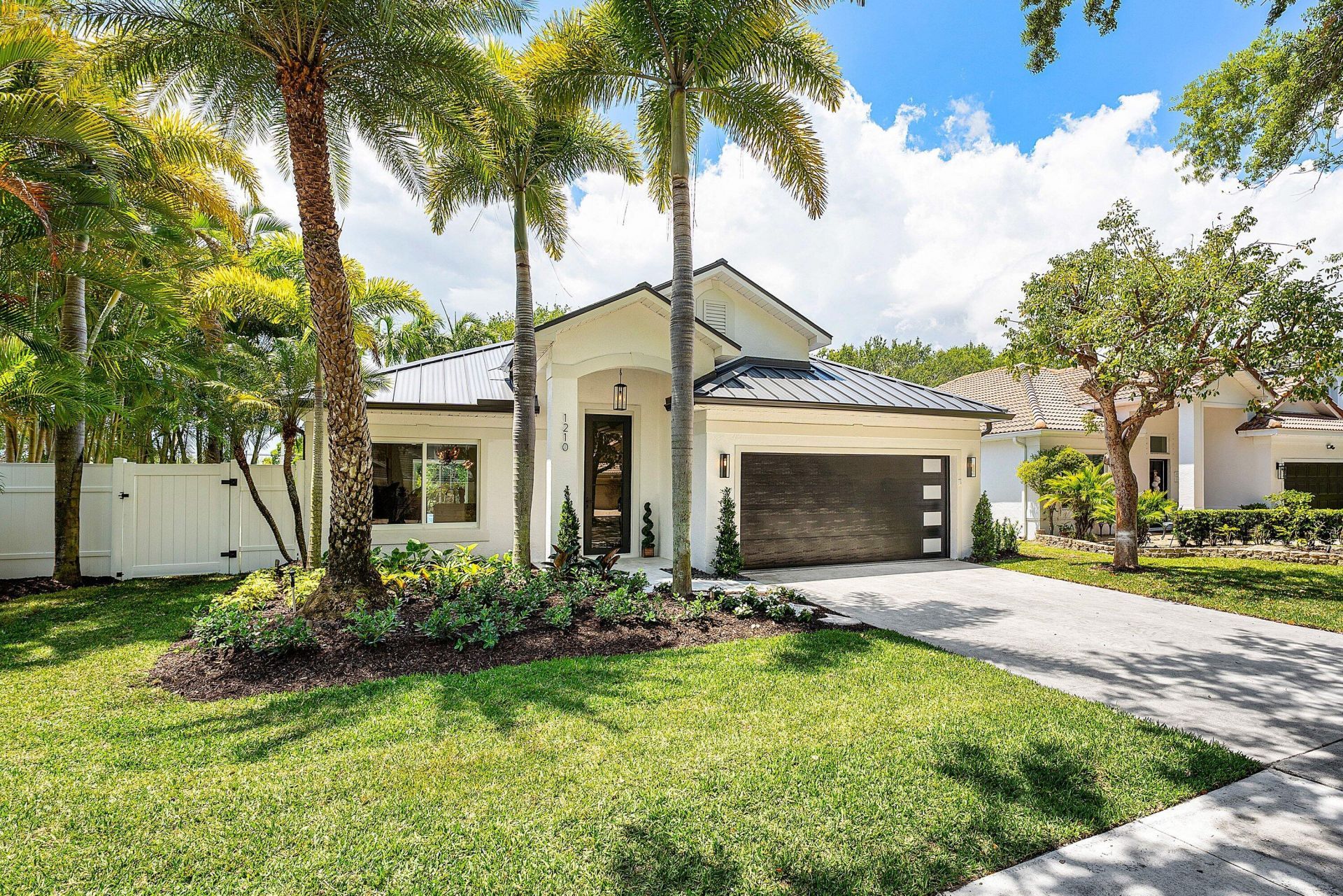 1210 Delray Lakes Drive, Delray Beach, FL 33444 Photo